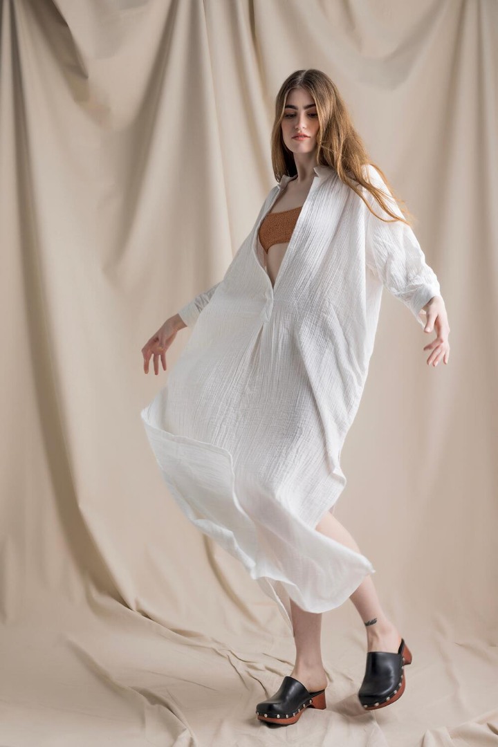 Deniz Caftan - White