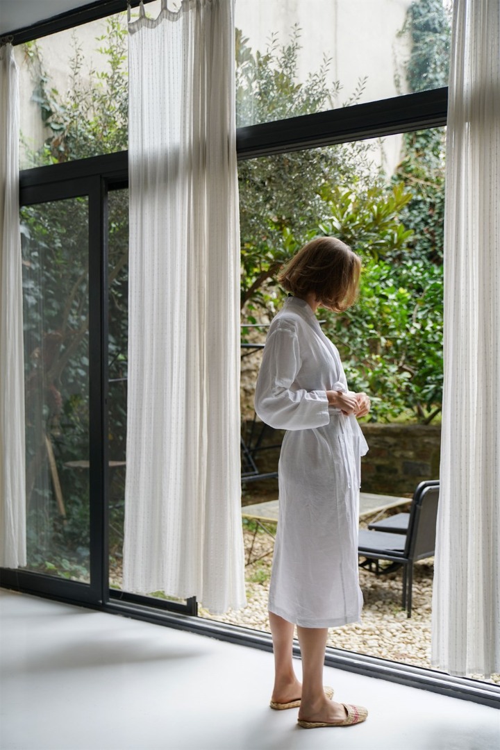 Sade Robe - White